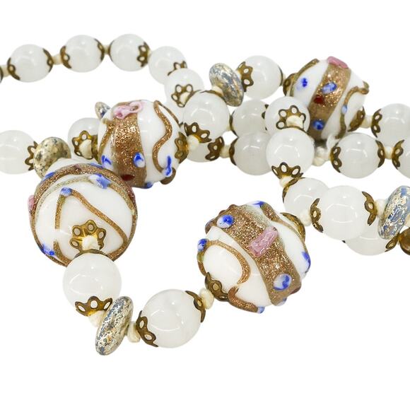 Vintage Venetian Opaline Opalescent Glass Wedding Cake Murano Bead Necklace 23” - Picture 4 of 6